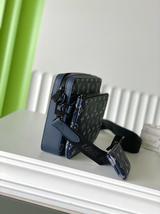 夏季特惠💰980 原单LV M24753 尺寸：25×18.5×7cm TRIO 全皮三件套邮差包 变码芯片 商品图1