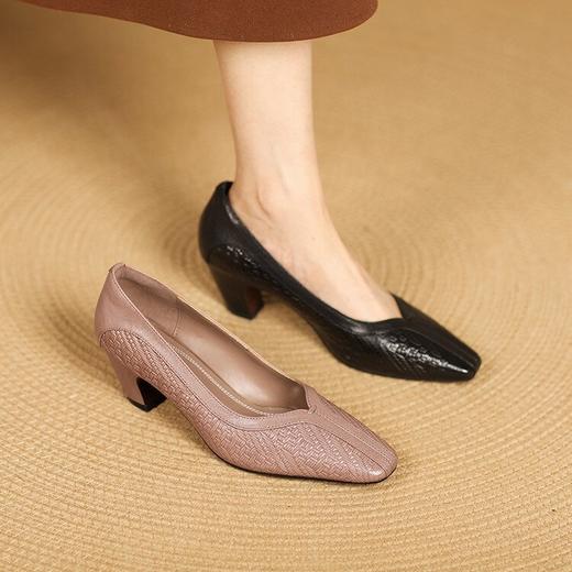 【预售5天】羊皮中跟小方头皮鞋，卡其色浅口单鞋XYM&k936-1 商品图2