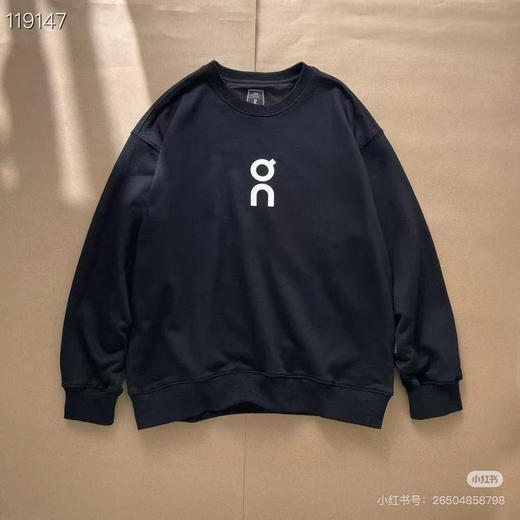 原单正品昂跑 pon Club Crew 运动风圆领卫衣！
380克毛圈，胸前大硅胶标极简，不饱和配色，很适合日常穿搭。情侣款。
尺码s m l xl 
颜色灰色 黑色 商品图2