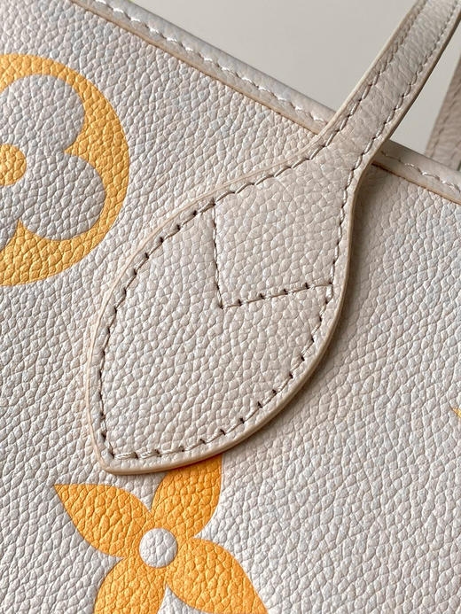 夏季特惠💰1170 原单LV M46516 尺寸：31×28×14cm NEVERFULL 全皮购物袋 变码芯片 商品图4