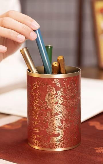 朱炳仁铜笔筒 商品图5