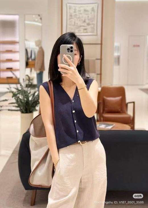 91-6 独家圆正 小禾 丝羊毛 开衫式背心 非一般的高级 商品图13