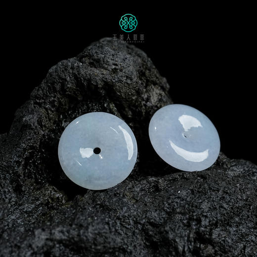 玉美人菲菲~翡翠吊坠-平安扣吊坠约23mm 商品图0