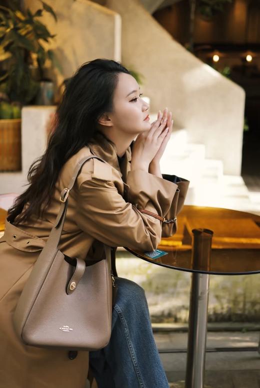 Coach蔻驰 新款hadley/哈德利腋下斜挎水桶包（SS) 商品图11