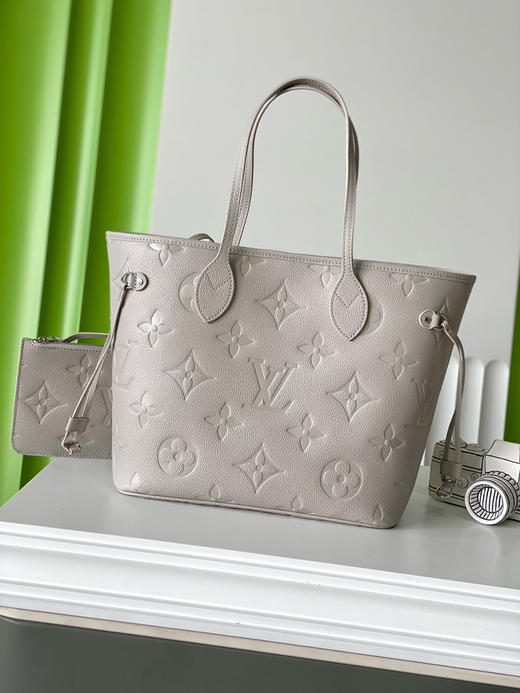 夏季特惠💰1120 原单LV M13758 尺寸：31×28×14cm NEVERFULL 全皮购物袋 变码芯片 商品图0