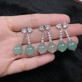 非洲翠耳钉-非洲翠圆珠耳钉约10mm