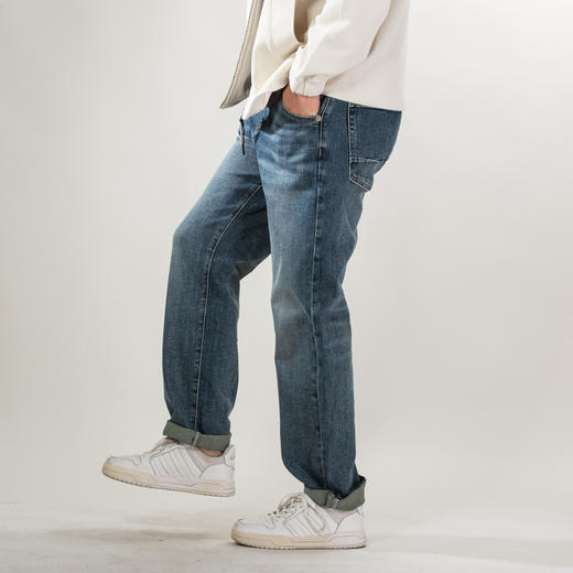 DRONKOO 2025 正常腰后袋压褶蓝色绣线中厚牛仔长裤 商品图1