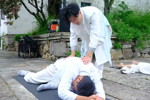 【线下】胡凡老师 线下两天一晚核心指导  可提前预定名额  引荐人必填：胡凡。【1年内有效 权益商品不支持退款 谨慎下单】 商品图8