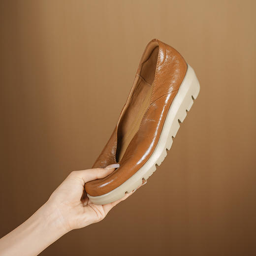 【预售5天】法式软羊皮浅口单鞋女通勤外穿真皮圆头厚底小皮鞋女舒适奶奶鞋DTN&583-10 商品图4