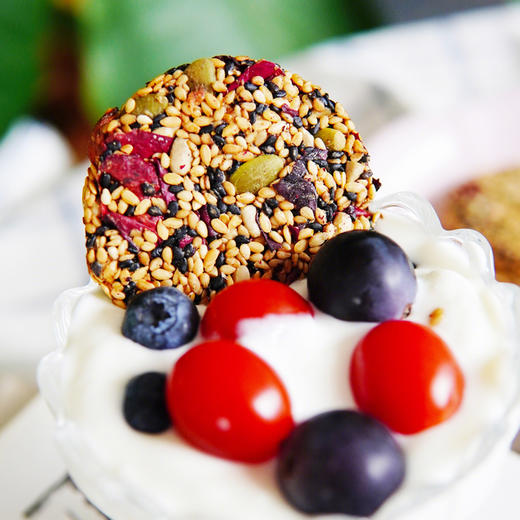 【种子循环小饼干】女性需要的雌激素/黄体酮，一块饼全装下！✅脆香好吃，不油不腻不上火，满口都是天然种子的味道  ✅新鲜种子看得见 吃起来更放心 好吃又方便，养生小零食，保持年轻新思路~~ 商品图11