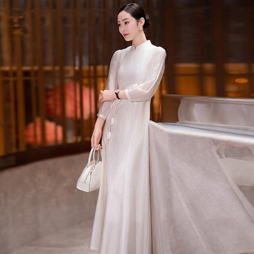 L838 2025秋季复古新中式轻国风连衣裙女高档醋酸长袖修身裙子 商品图2