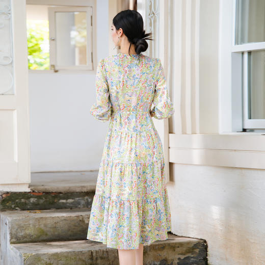 谜底碎花连衣裙长袖2025秋新款复古田园风V领长裙配腰带257ML7841 商品图2