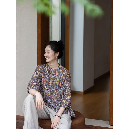 牧衣游原创 进口利伯缇印花纯棉衬衫早秋轻松好穿上衣 自在如风 商品图3