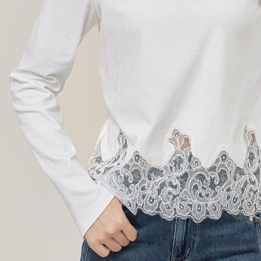 【08/19新品】熙世界蕾丝下摆拼接白色T恤女长袖2025秋季新款百搭圆领显瘦上衣 商品图4