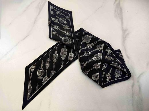 优品堂『云舒』双皱缎桑蚕丝长条巾 商品图5