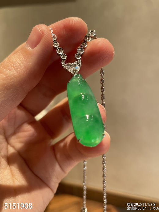 5151908，福豆吊坠。具体价格微信咨询 商品图0