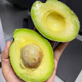 云南哈斯牛油果自然成熟，入口滑润柔糯