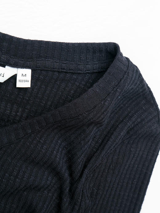 黑色 U 领针织衫女秋季新款 修身显瘦设计感长袖打底上衣 商品图2