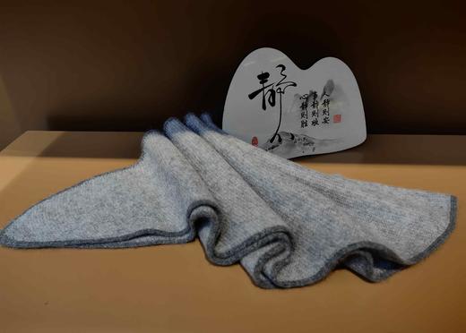 优品堂『织韵』软黄金羊绒三角巾 商品图5