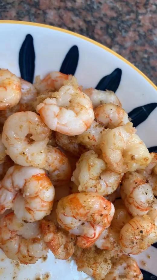 & 手工现剥樱花虾仁，零添加剂❌营养高，非常鲜甜[哇]活冻 商品图6