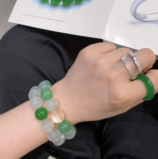 GAONAS非金属玻璃手链 雪中春信时尚清丽贵气白绿色手链11607SG 商品图5