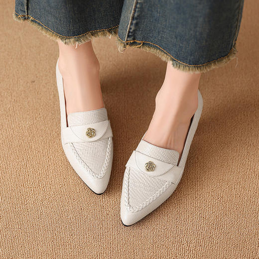 【预售5天】羊皮高跟乐福鞋，时尚山茶花百搭小皮鞋气质单鞋SY&h5011 商品图3