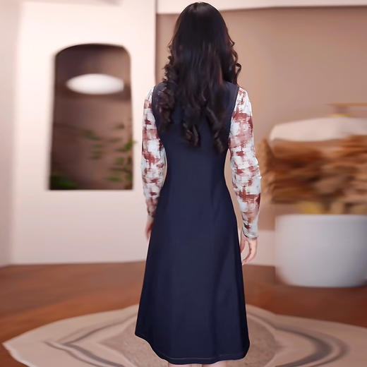 QYM 73C2510 -Y打底衫+背心裙两件套时尚牛仔裙套装 商品图2