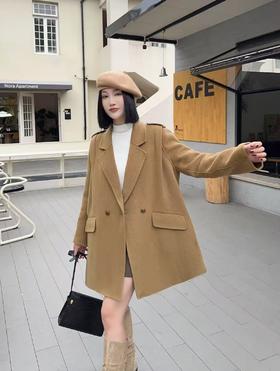 【高端系列】手工定制3259款10%羊绒➕90%羊毛肩部打褶双面尼大衣-喜出