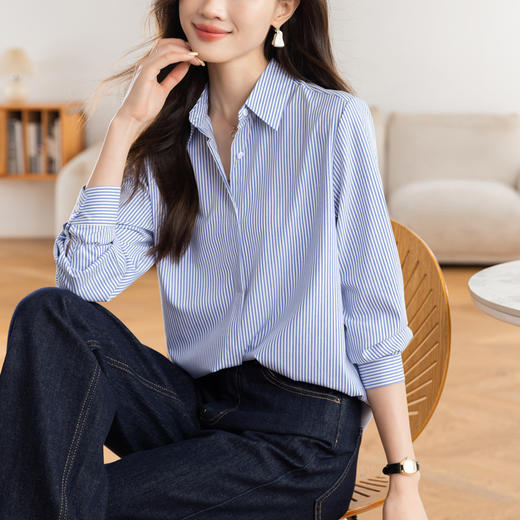 KQL 627T8333纯色简约条纹衬衫长袖宽松显瘦打底衬衣 商品图4