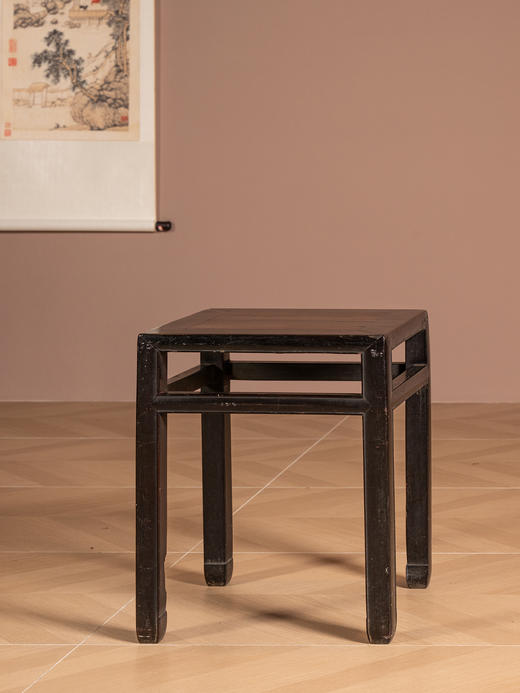 清中期	紫檀直枨四面平方凳 商品图0