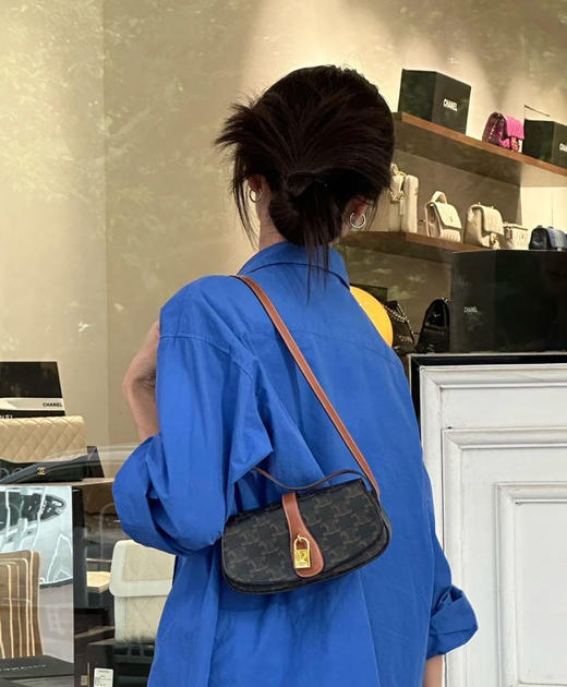 Celine 老花 锁头 腋下包 商品图3