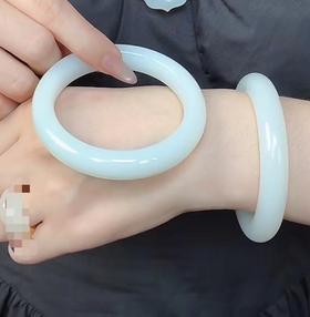 玉美人菲菲  精品-和田玉手镯