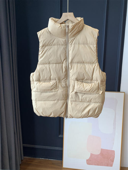 柜上1K! 白鸭绒马甲!立领柔软蓬松百搭女羽绒马甲25早秋款 商品图5
