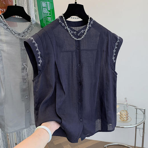 GYH 7357无袖衬衫刺绣马甲背心休闲气质小衫 商品图1
