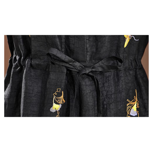 丁摩 真新款丝龟纹老料香云纱女夏季改良桑蚕丝国风气质方领连衣裙5ZF-6080 商品图3