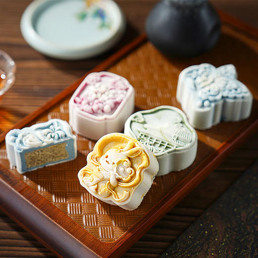 <有书独家>【国潮古风桃山皮月饼】新中式中秋月饼 企业送礼员工福利散装月饼 商品图0