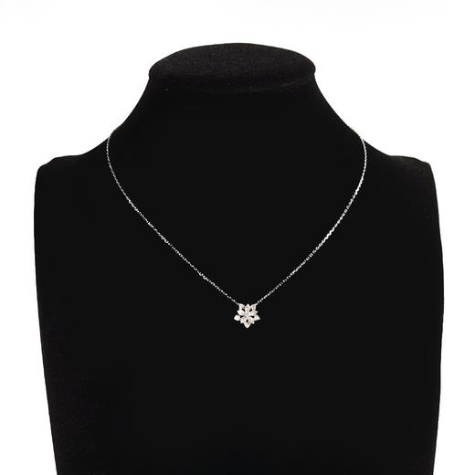 【95新】VCA梵克雅宝Lotus系列VCARP0ZW00 迷你18K白金满钻镂空Lotus莲花项链女士现售价：22000！120825NJS10 商品图6