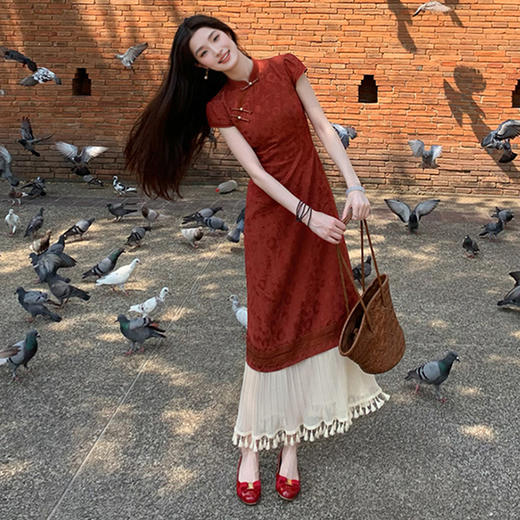 西遇新中式连衣裙女2025年夏季新款修身收腰红色盘扣拼接短袖长裙SS050574 商品图0