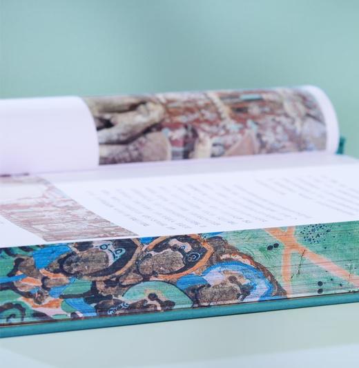 《“画”中有话：敦煌石窟百讲》（彩边版）探索千年敦煌艺术瑰宝，百场讲解带您解读石窟中的文化密码，感受画中有话的独特魅力。 商品图2