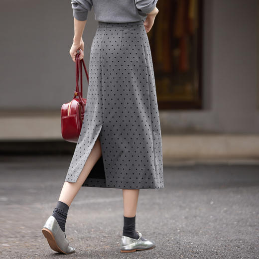 【08/19新品】熙世界灰色波点毛呢半身裙女2025秋季新款高腰a字开叉包臀直筒裙 商品图2