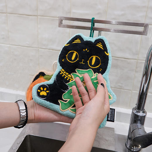 大英博物馆巴斯特系列柿柿如意挂式擦手巾 商品图2