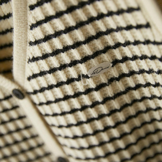 馥迦设计感针织开衫马甲背心 商品图3