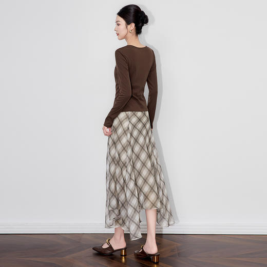 「高货wl」全新升级【铂金会员367/天猫489/差价122】(99940)洛诗琳秋季设计感斜肩修身针织衫格纹印花半身裙两件套女 商品图1