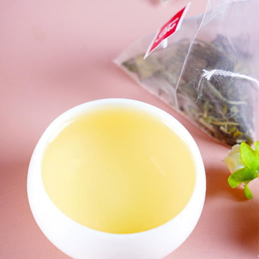 【那么甜】2024年易武落水洞，云南白茶，牡丹级，袋泡茶，一袋一泡简单高效方便，周年庆福利价回馈。60克/罐，约25袋左右/罐 商品图3