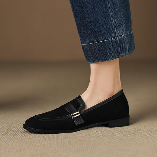 【预售5天】里外全皮圆头粗跟乐福鞋，拼接磨砂中跟单鞋AJ&AJ10009 商品图4