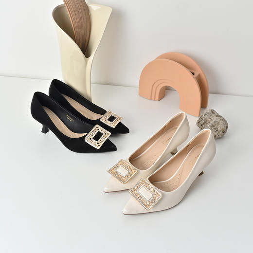 经典鲨2025秋专柜新款优雅尖头浅口日常通勤气质细高跟鞋女KW87-537111 商品图5