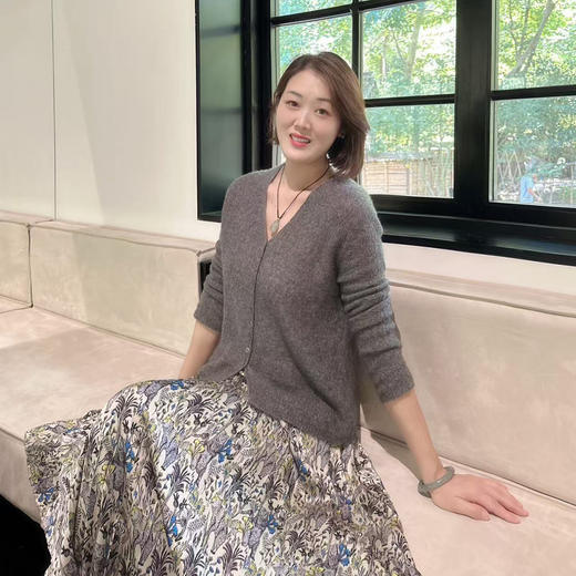 （康宝莱纱线）火桐hooton “云朵开衫”真丝羊绒V领开衫KFW2255L 商品图1