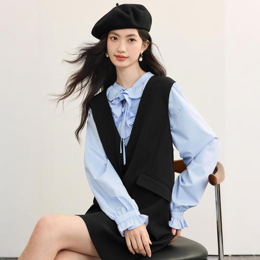 【08/19新品】熙世界气质减龄深V领背心裙女高级感无袖马甲连衣裙2025秋季新款 商品图3