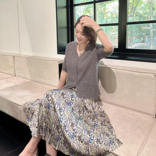 （康宝莱纱线）火桐hooton “云朵开衫”真丝羊绒V领开衫KFW2255L 商品图0