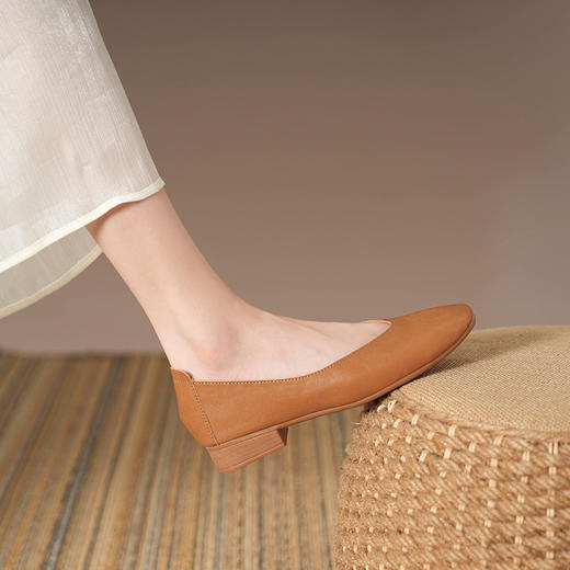 软底新款舒适透气低跟方头浅口单鞋女款软棉平底不磨脚奶奶鞋上班 商品图7